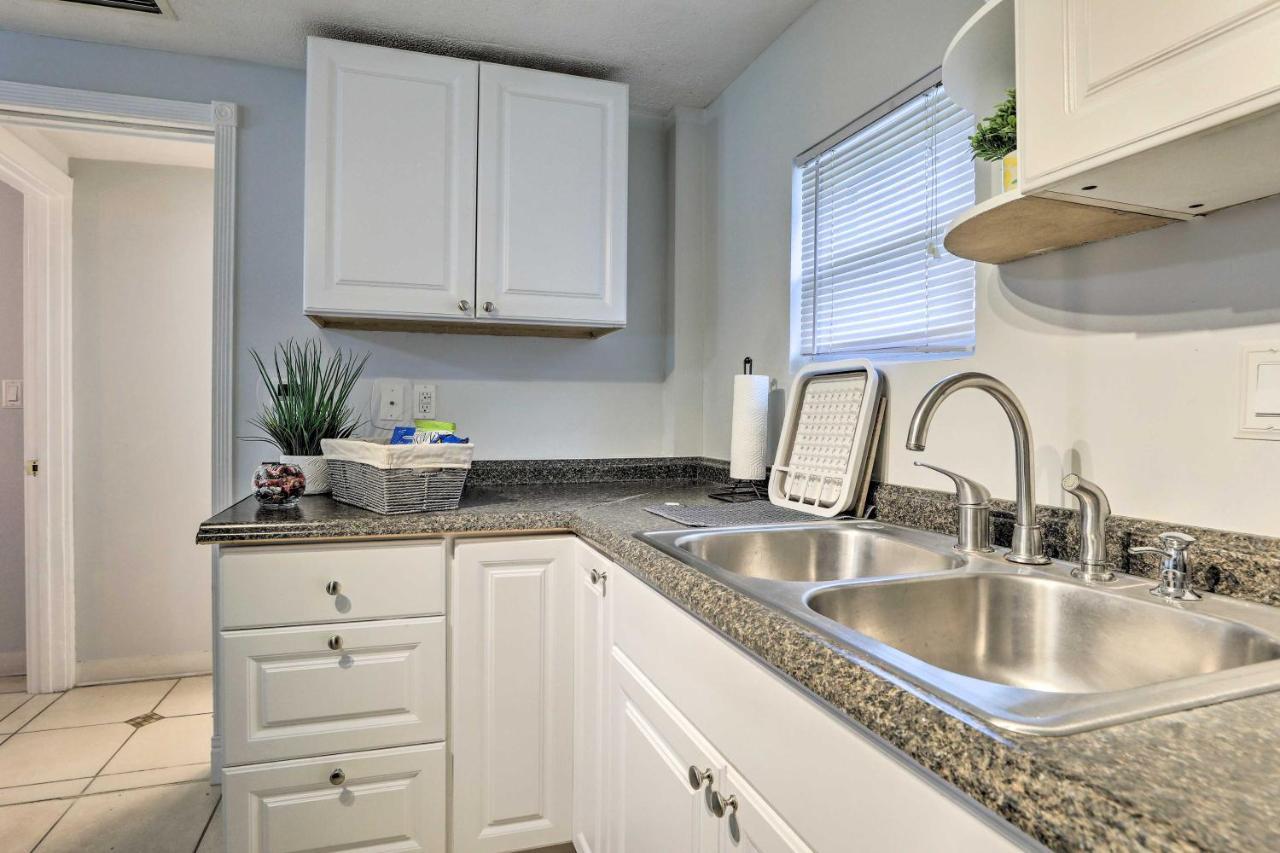Central Sarasota Home 8 Mi To Siesta Key! 외부 사진